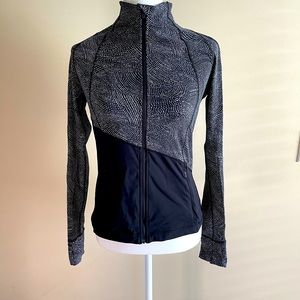 LULULEMON DEFINE JACKET Black & White